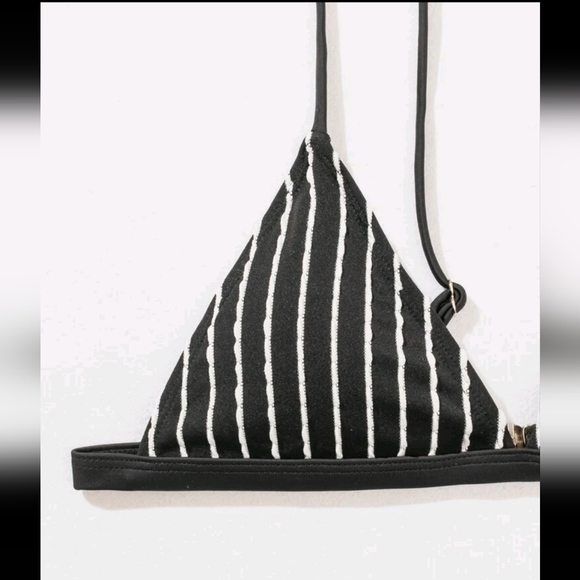 Black and white Striped Bikini - Picture 2 of 5